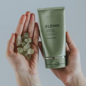 ELEMIS洗面乳